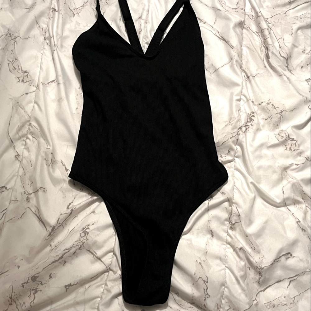 Black ribbed one piece swimsuit‎ size S